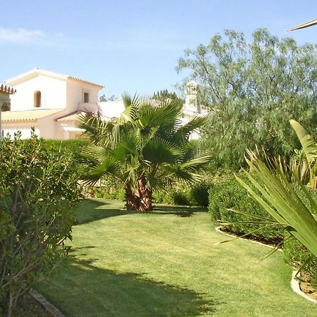 Almaverde Village & Spa Resort Бургау Экстерьер фото